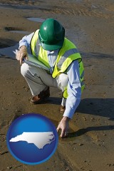 north-carolina map icon and an environmental engineer wearing a green safety helmet