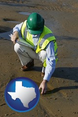 texas map icon and an environmental engineer wearing a green safety helmet