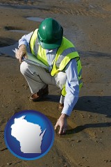wisconsin map icon and an environmental engineer wearing a green safety helmet